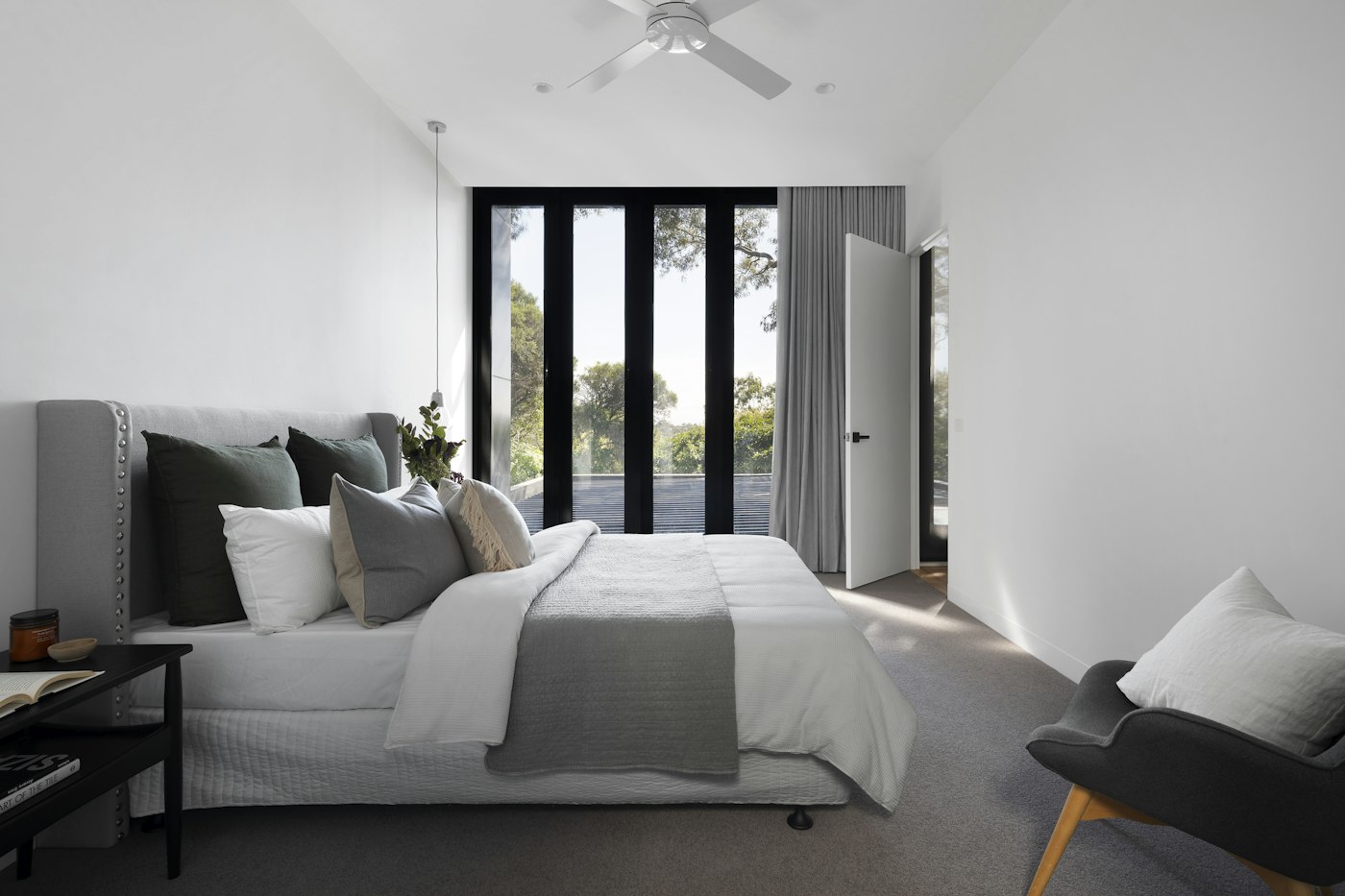 Master suite con terraza privada